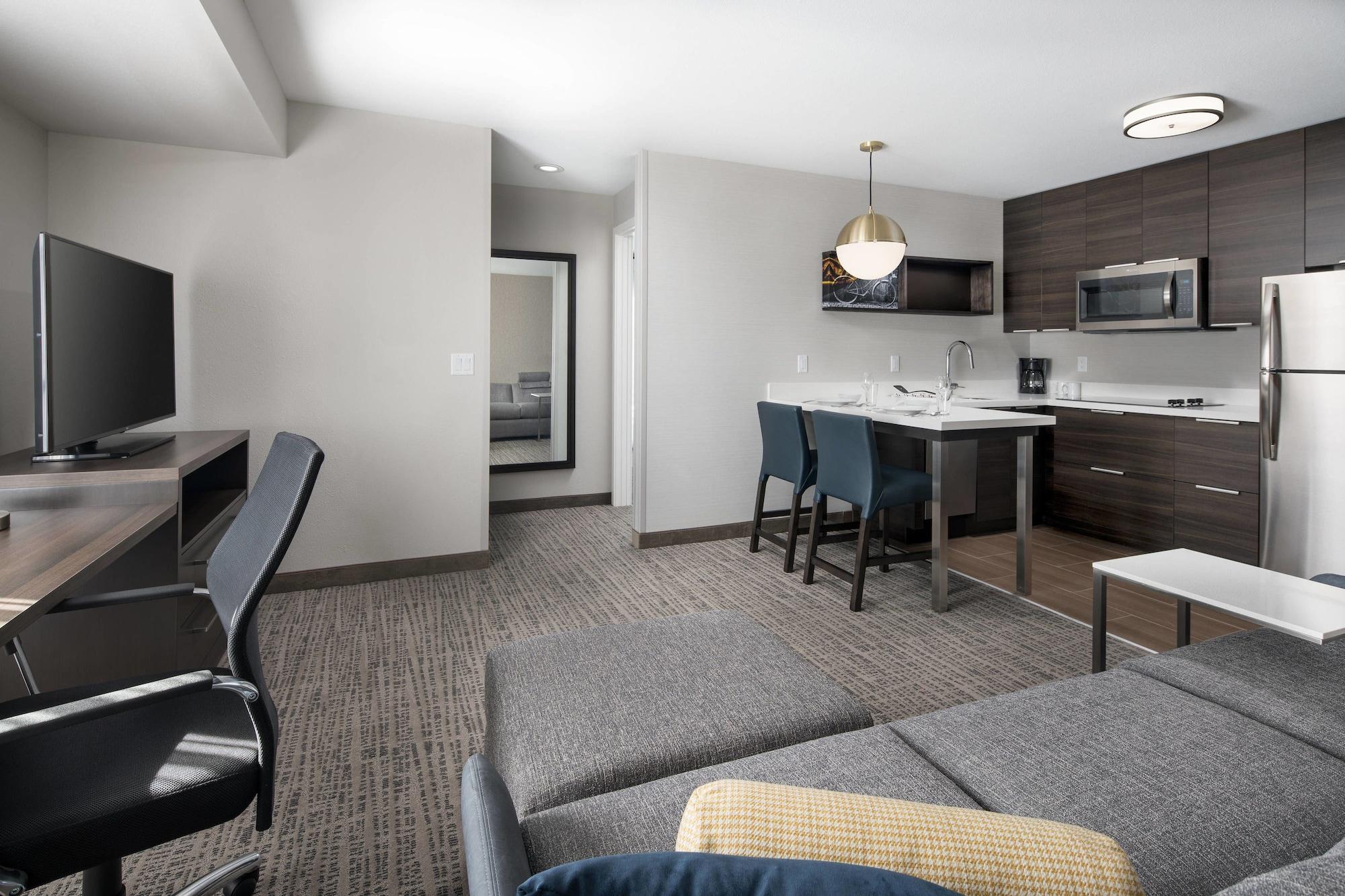 By Marriott Lancaster Rohrerstown